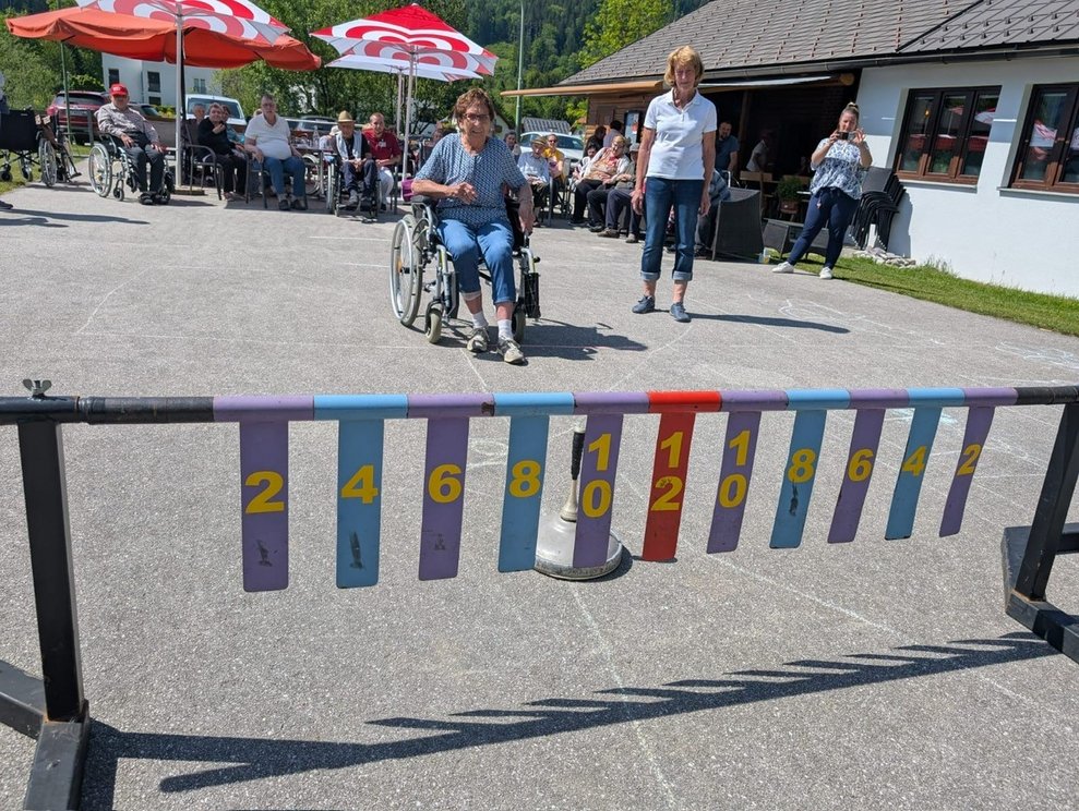 Mit viel Freude...