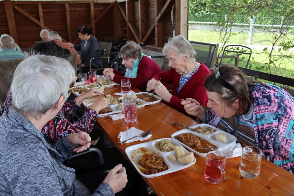 Sommerfest mit Kräuterweihe