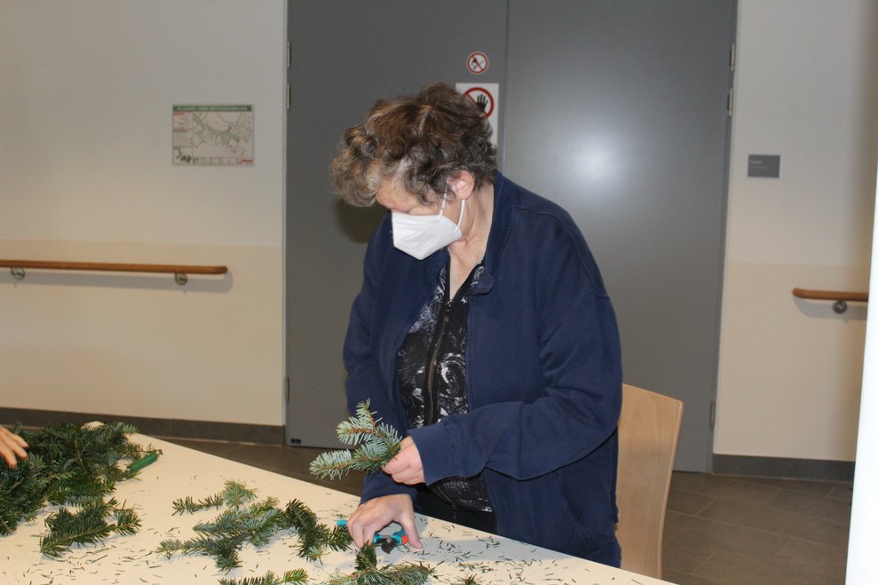 Adventkranz binden