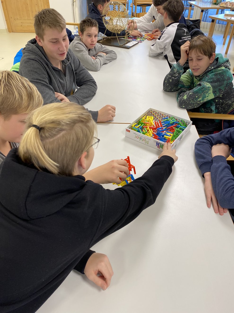 es werden verschiedenste Spiele ausprobiert