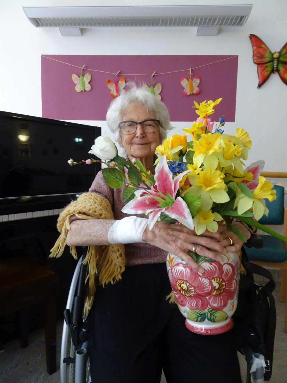 Was für schöne Blumensträuße. 