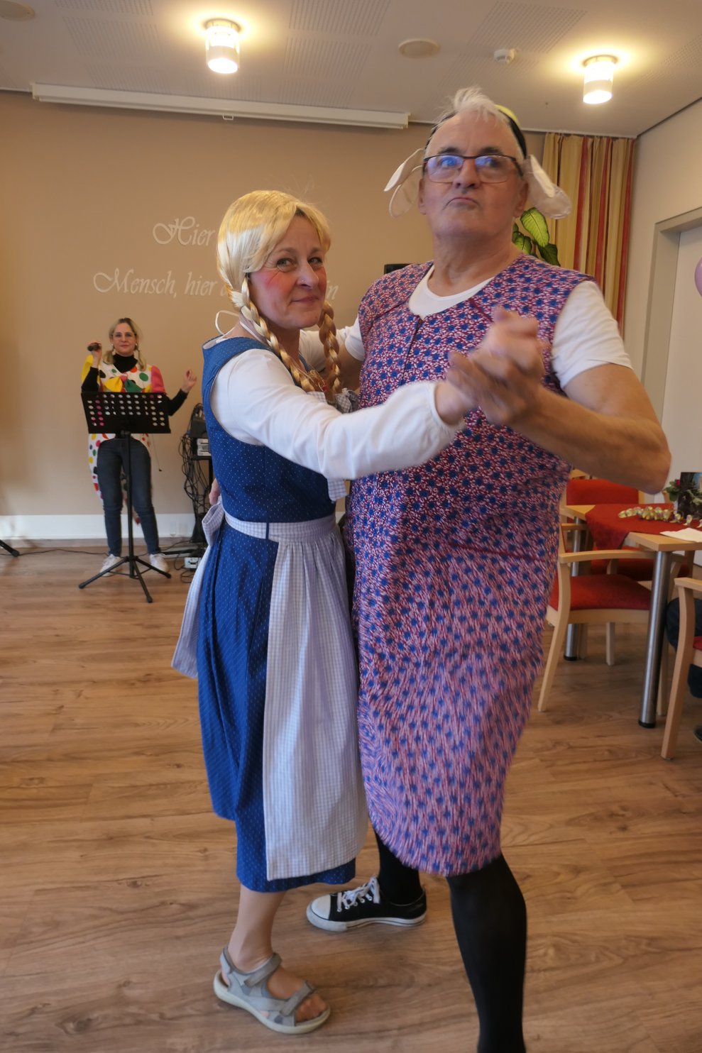 Ein Tanzpaar.