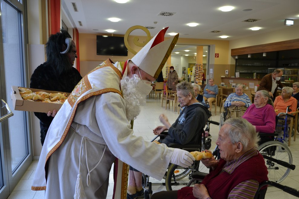...und Krampus ist groß...