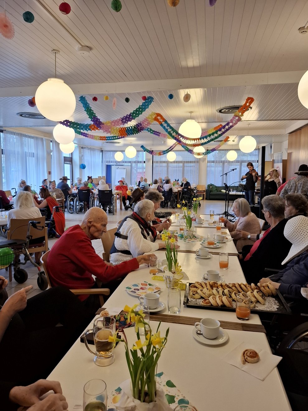 Das Team Rund um die Alltagsbegleitung sorgte für die bunte Dekoration. 