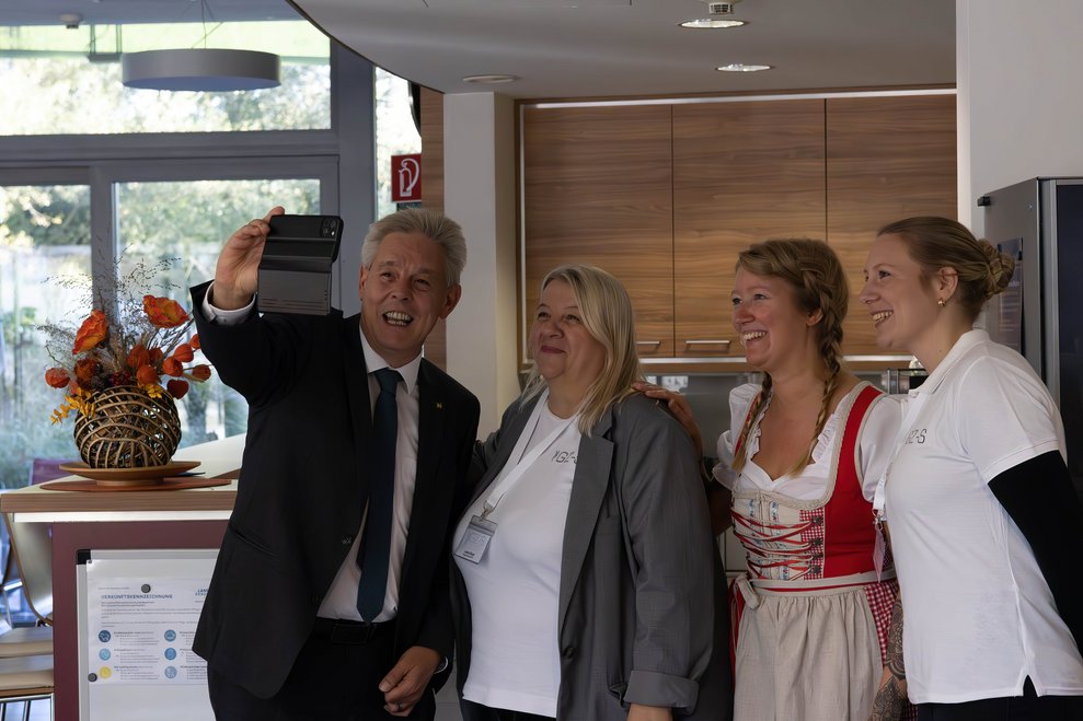 Soviel Zeit muss sein. Schnell ein Selfie mit LABg. Hermann Hauer.