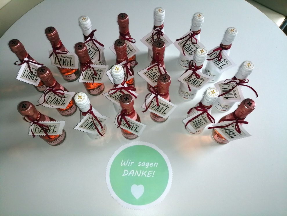 Mit viel Liebe zum Detail wurden von Esther Ziegler, unserer Managerin für Ehrenamt und Alltagsbegleitung, kleine Präsente angefertigt.