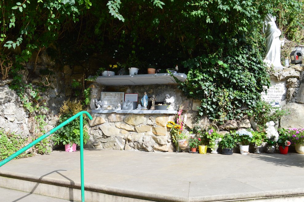 Lourdesgrotte