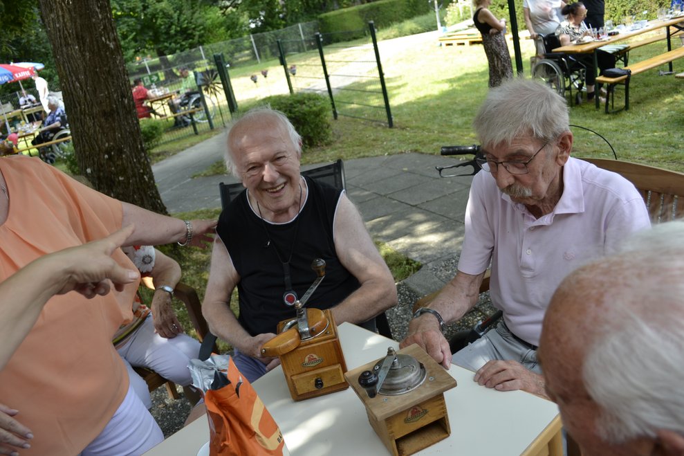 Männer beim Spiel