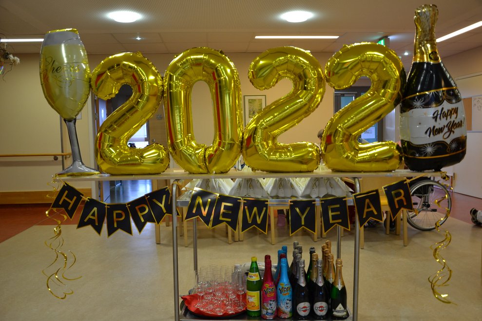 Wir begrüßen das Jahr 2022.