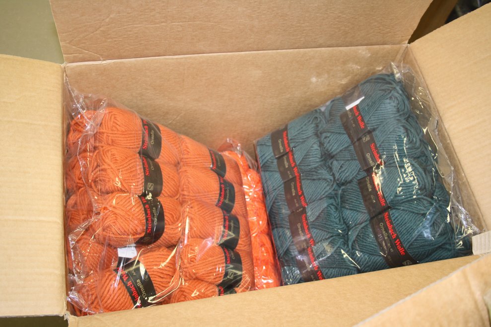 Wolle im Paket